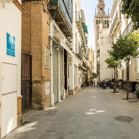 Argote Giralda Deluxe By Valcambre * Seville